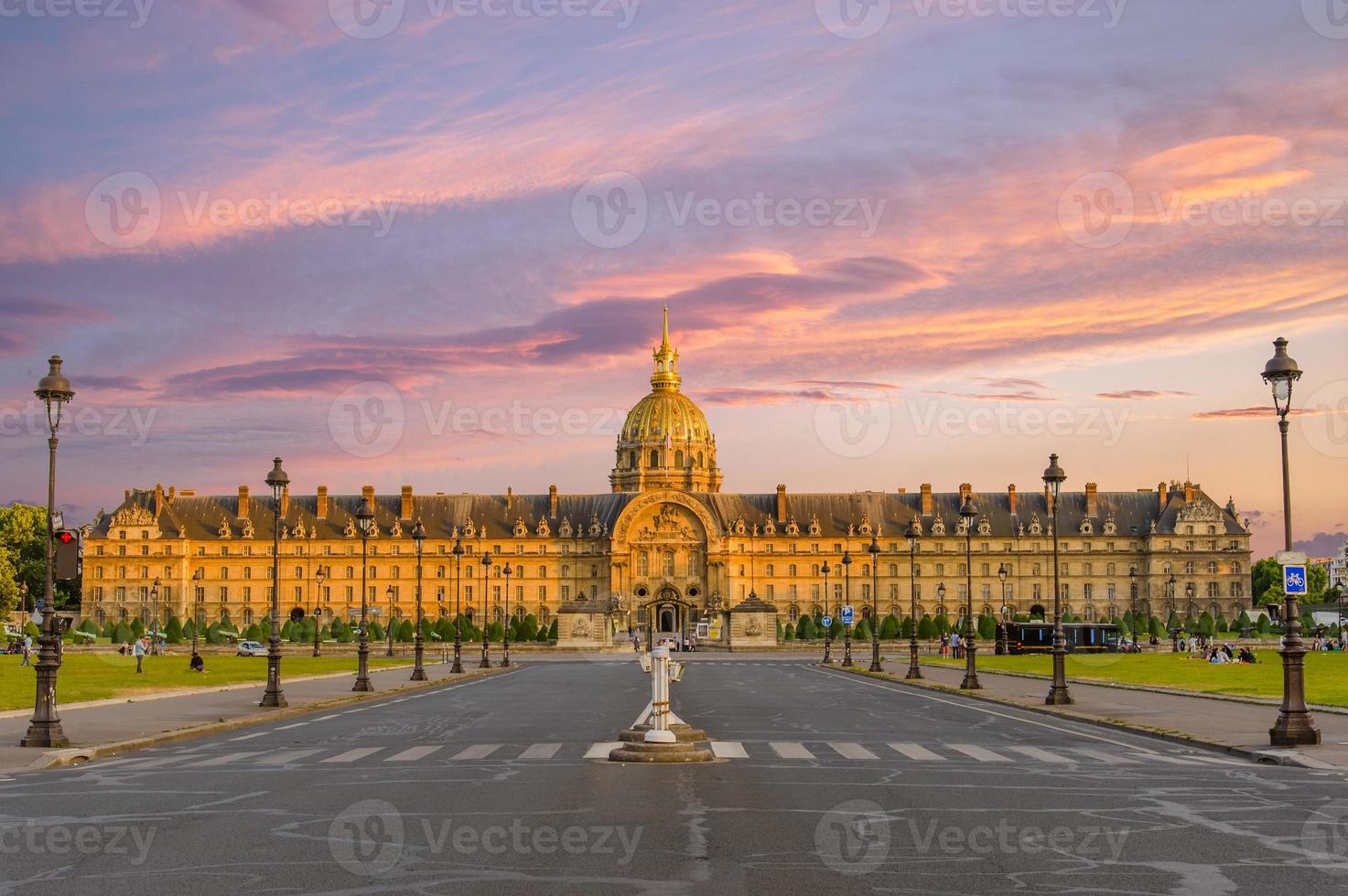 residencia nacional de inválidos en parís, francia foto