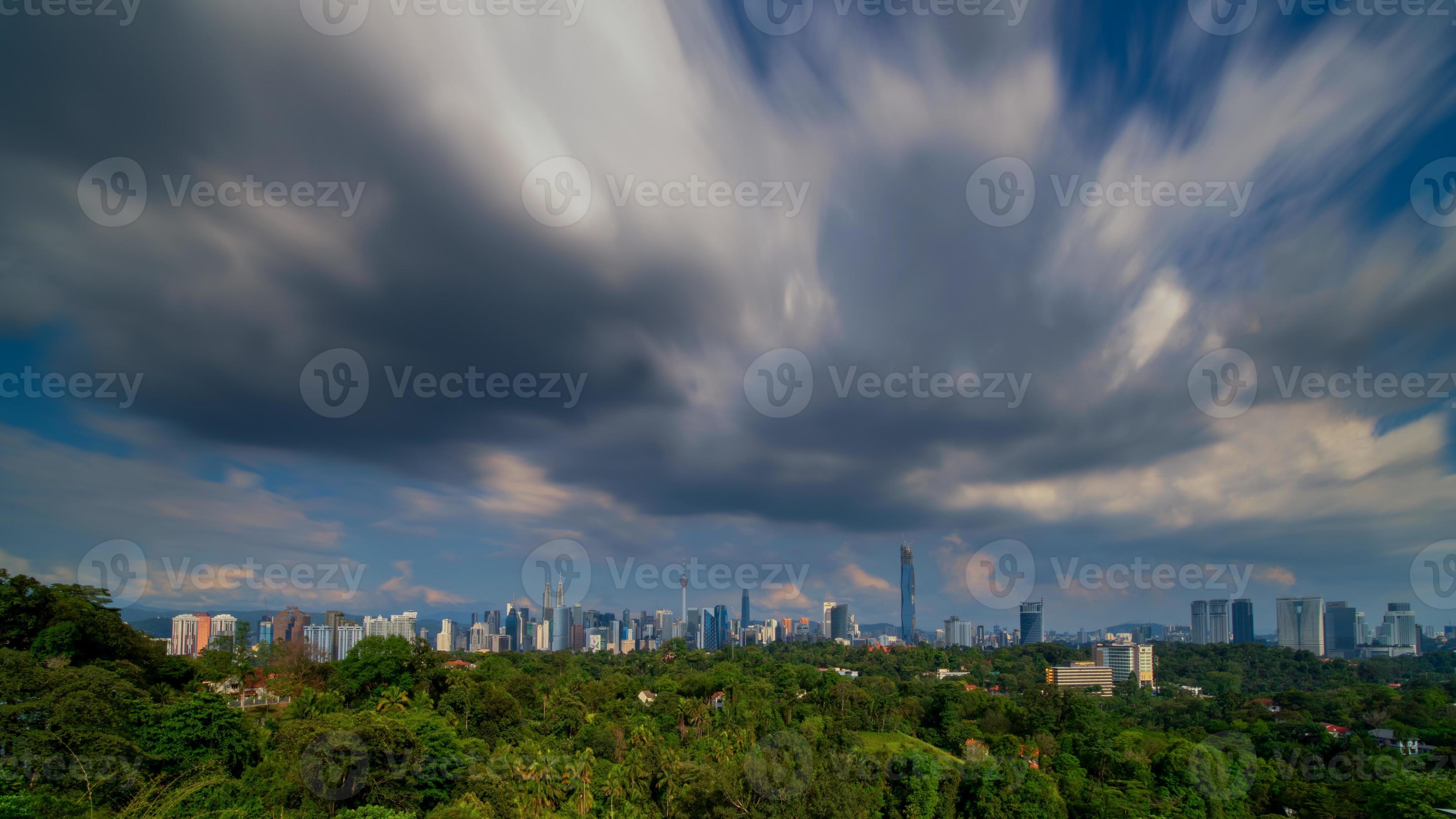 Kuala Lumpur City View During Cloudy Day 2559964 Stock Photo At Vecteezy