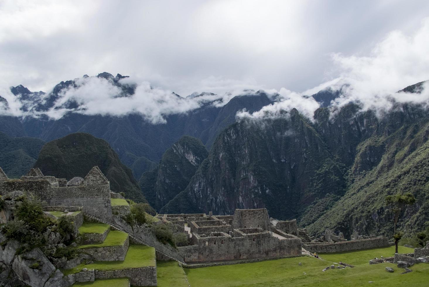 machu picchu un santuario histórico peruano en 1981 y un sitio del patrimonio mundial de la unesco en 1983 foto