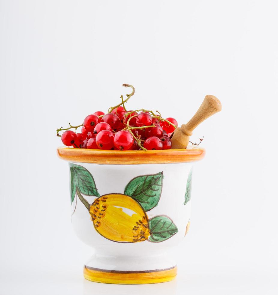 grosella roja verano fresco sabor saludable frutas crudas de jardín foto