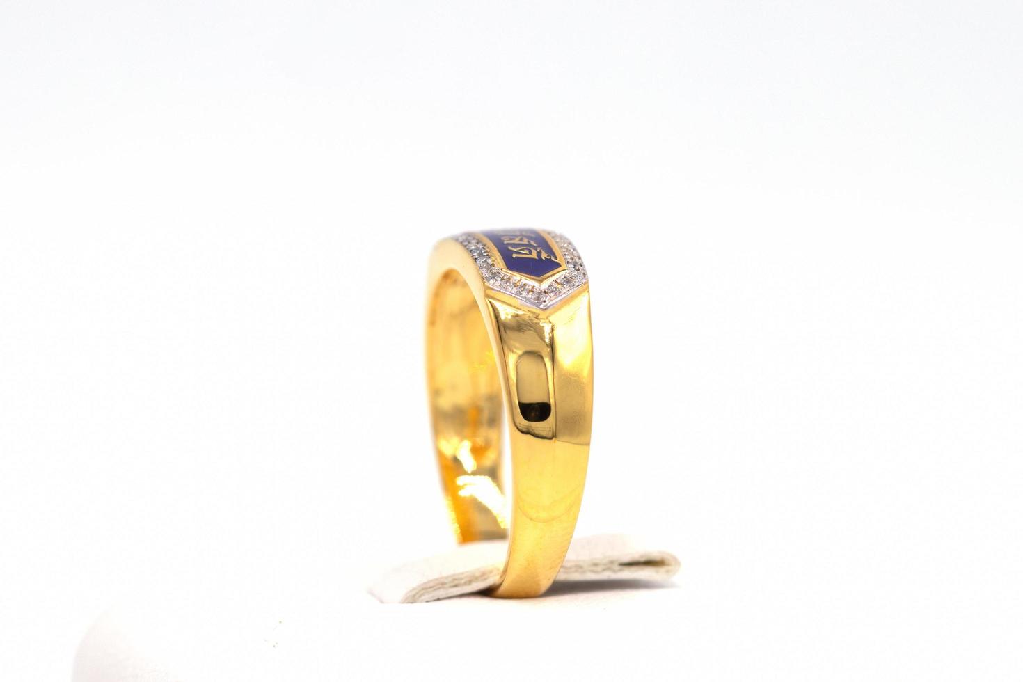 Sir name ring 9k gold photo