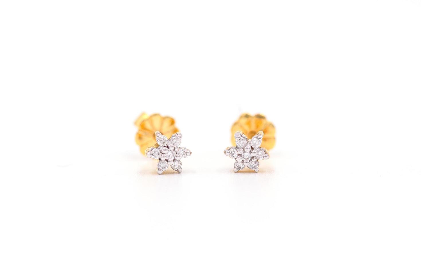 Diamond earring gold photo