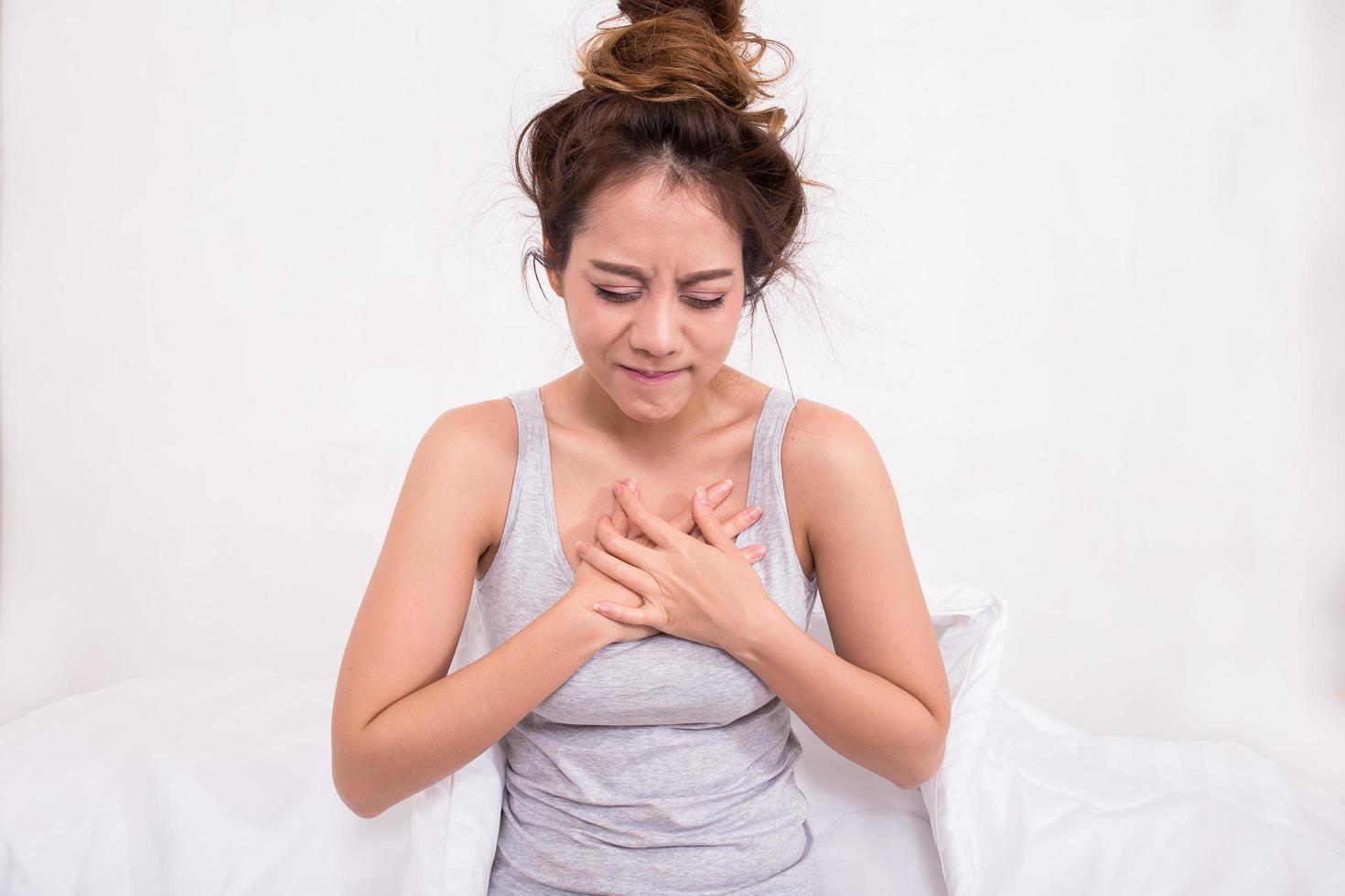Young woman with angina photo