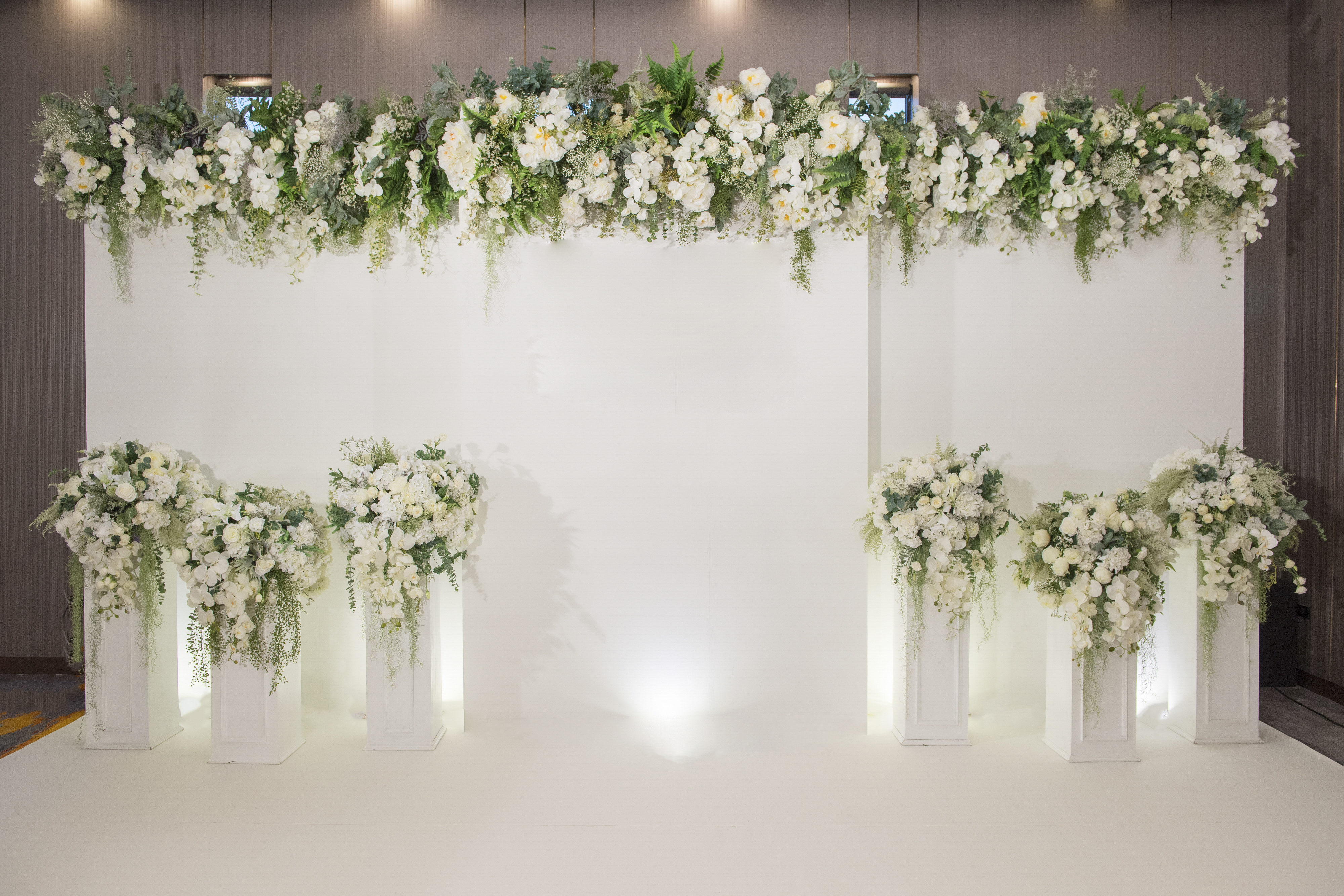 Wedding Stage Stock Photos, Images and Backgrounds for Free Download