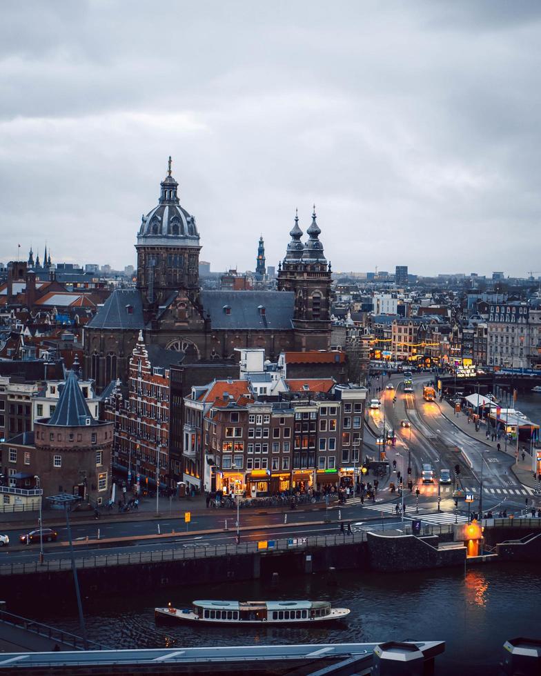 Amsterdam, Holanda 2018- vista del paisaje urbano de Amsterdam foto