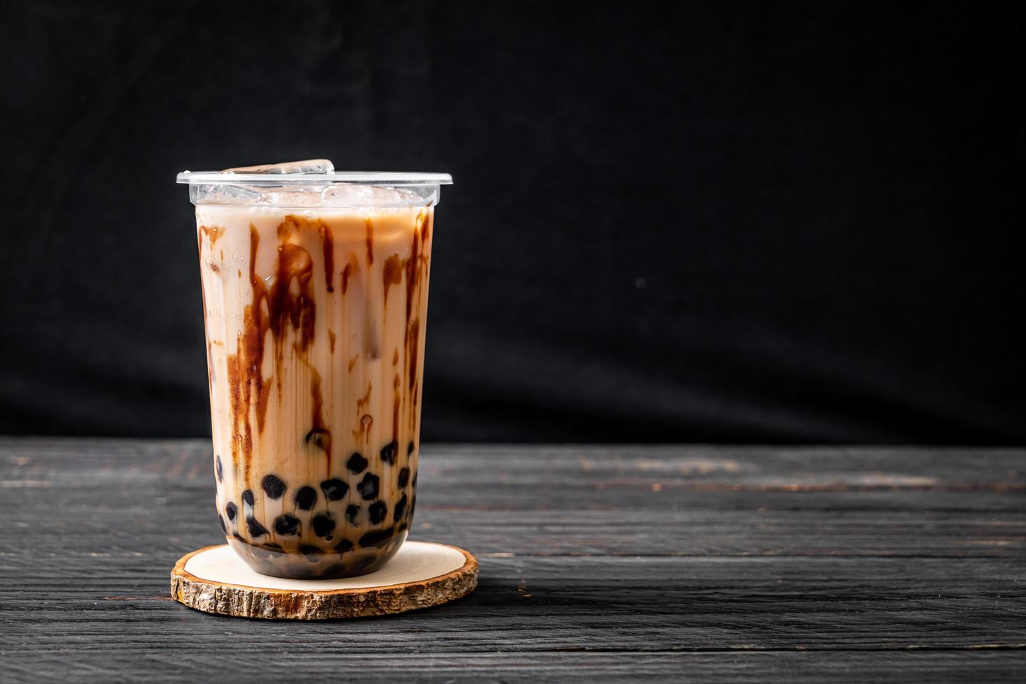 Taiwan milk tea with bubble photo