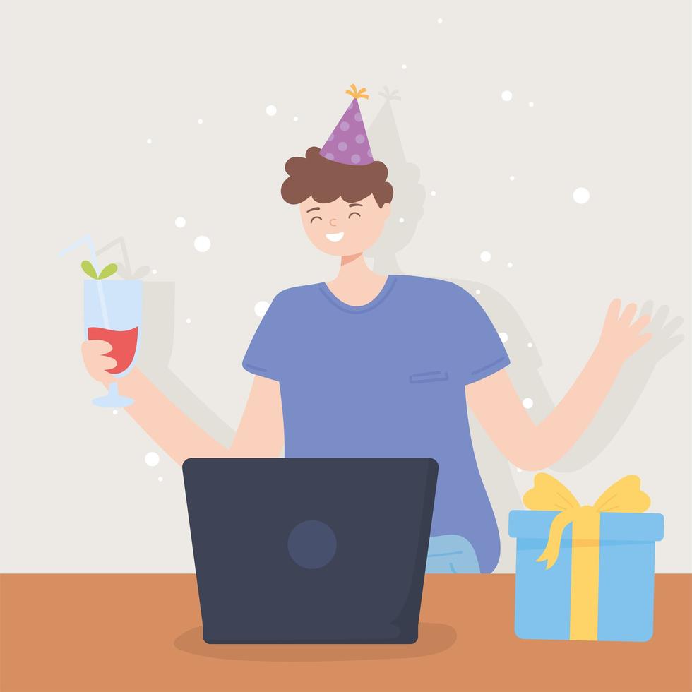 Fiesta en línea, feliz joven con sombrero de fiesta, bebida de regalo y portátil vector