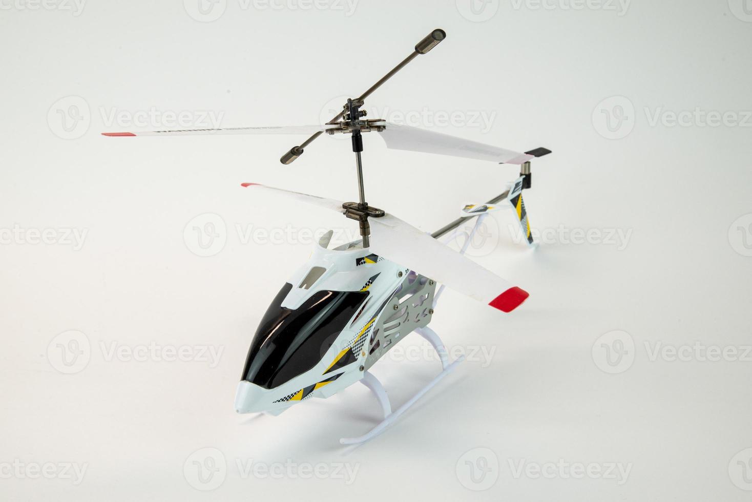 modelo de helicóptero eléctrico blanco foto