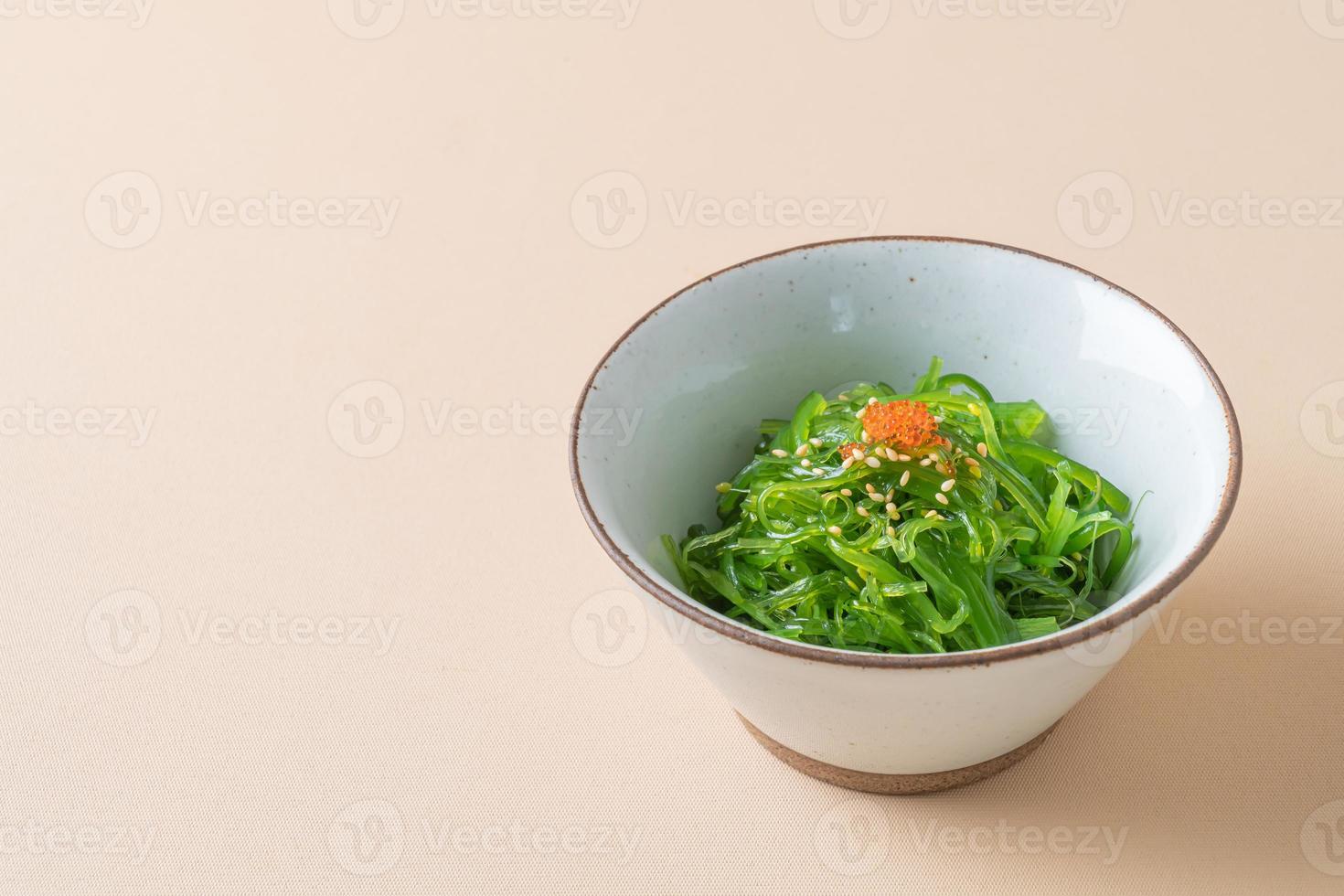 ensalada picante de algas wakame foto