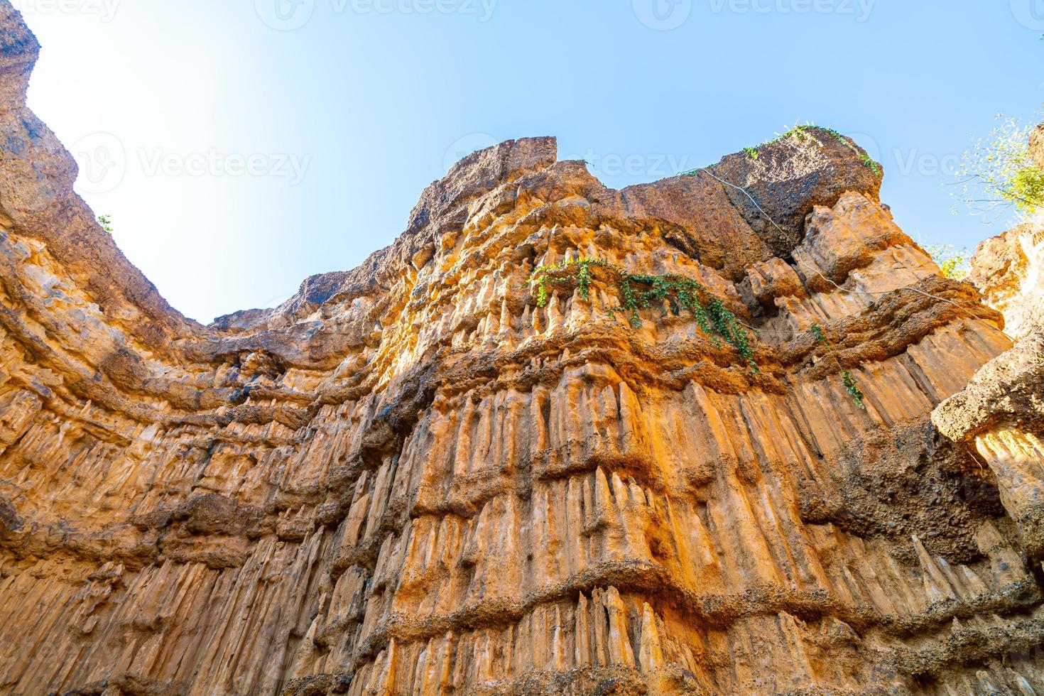 Pha chor o el gran cañón chiangmai en el parque nacional mae wang, chiang mai, tailandia foto