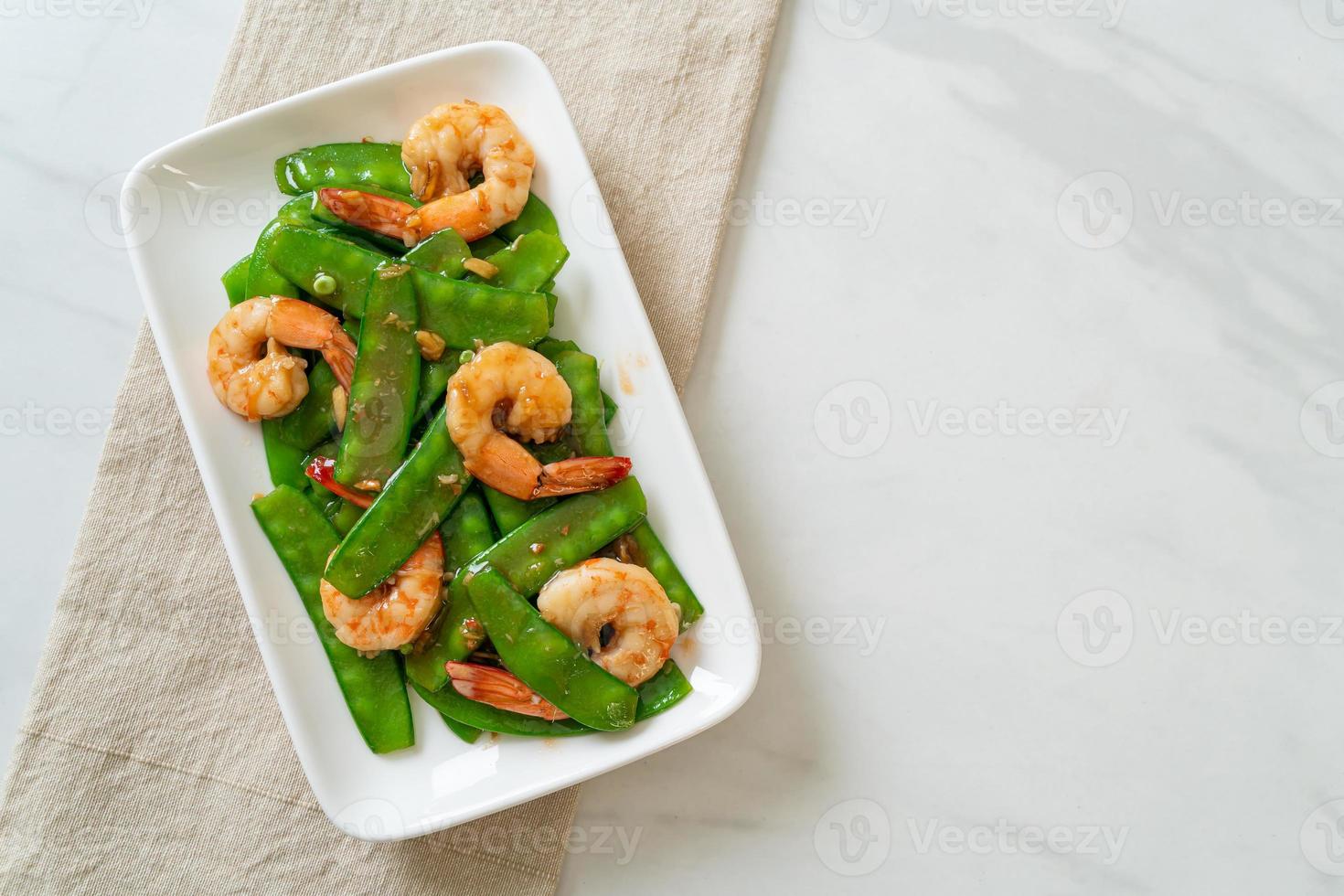 Stir-Fried Green Peas with Shrimp photo