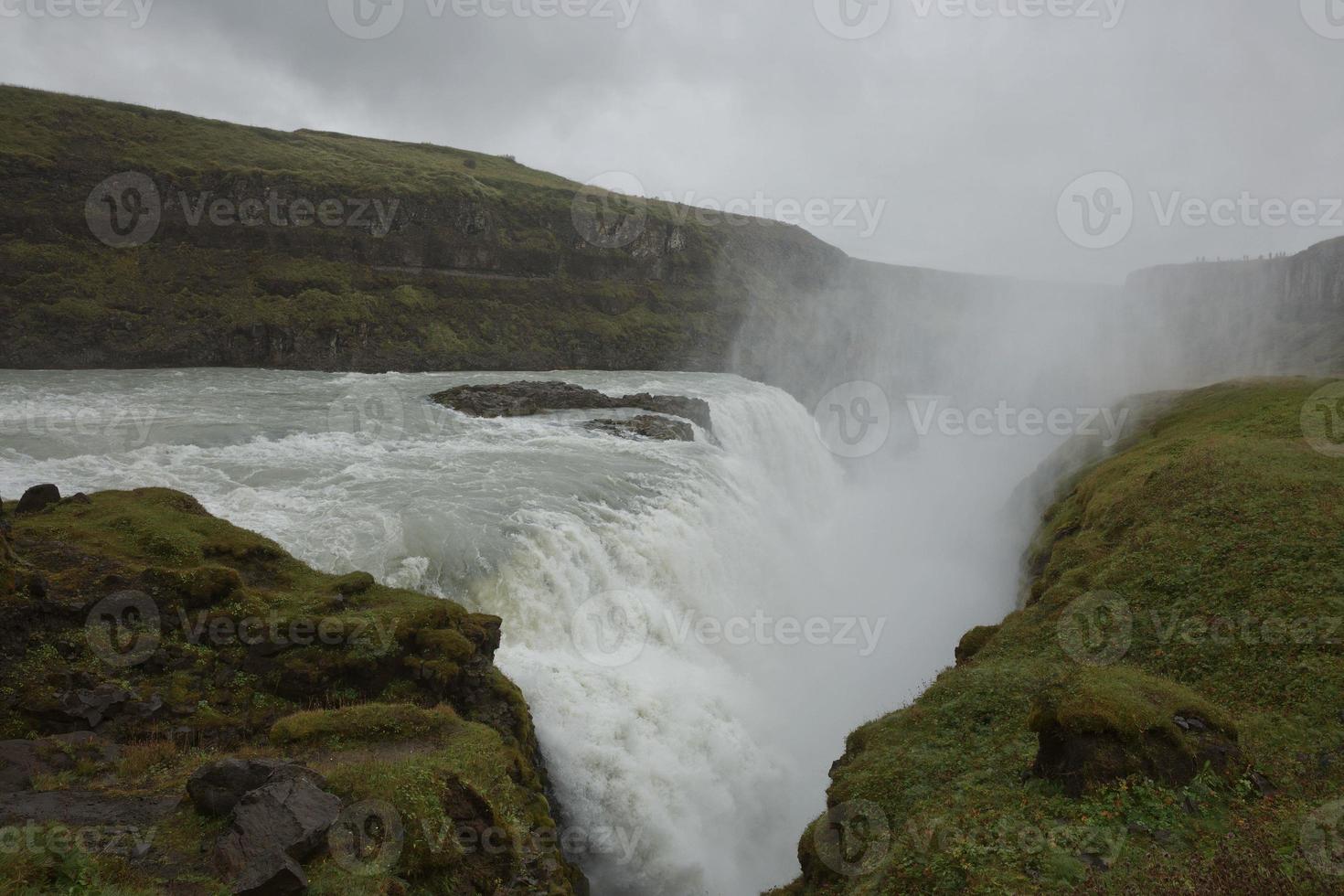 Cascada de Gullfoss en el río Hvita en Islandia foto