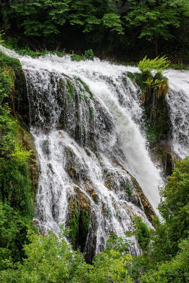 Cascada de Marmore la más alta de Europa foto