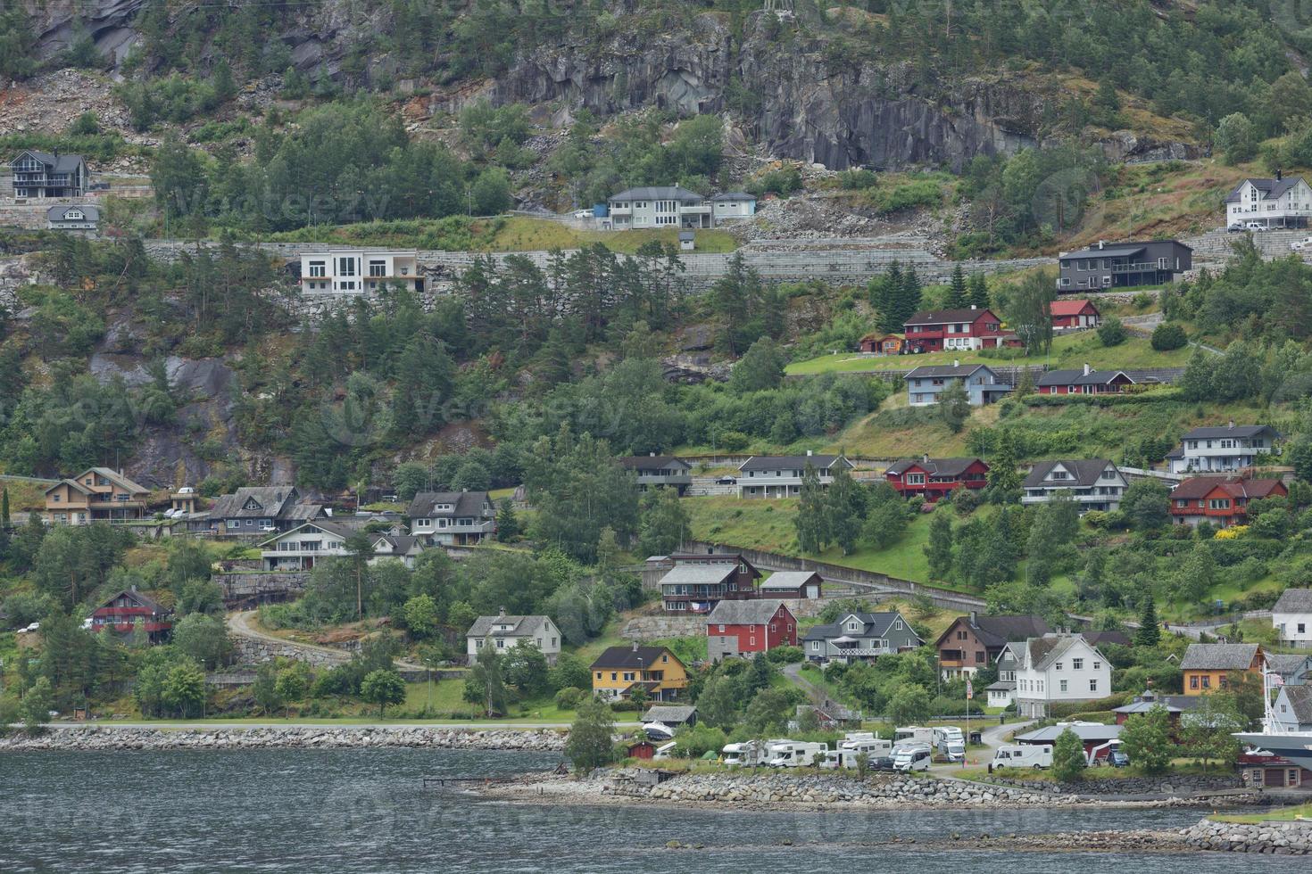 The village of Eidfjord in Norway photo