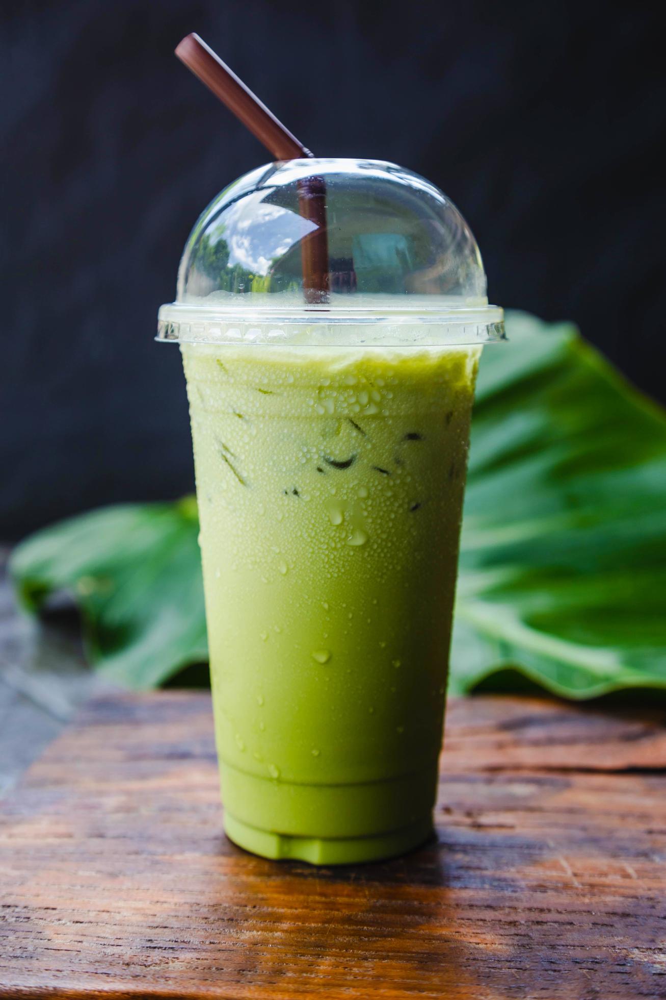 Iced green tea in takeaway cup 2761134 Stock Photo at Vecteezy