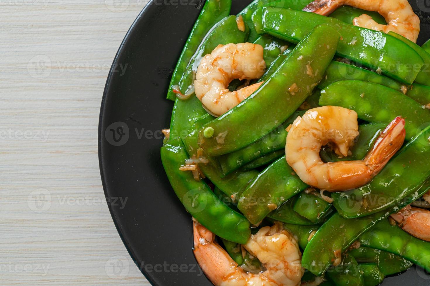 Stir-Fried Green Peas with Shrimp photo