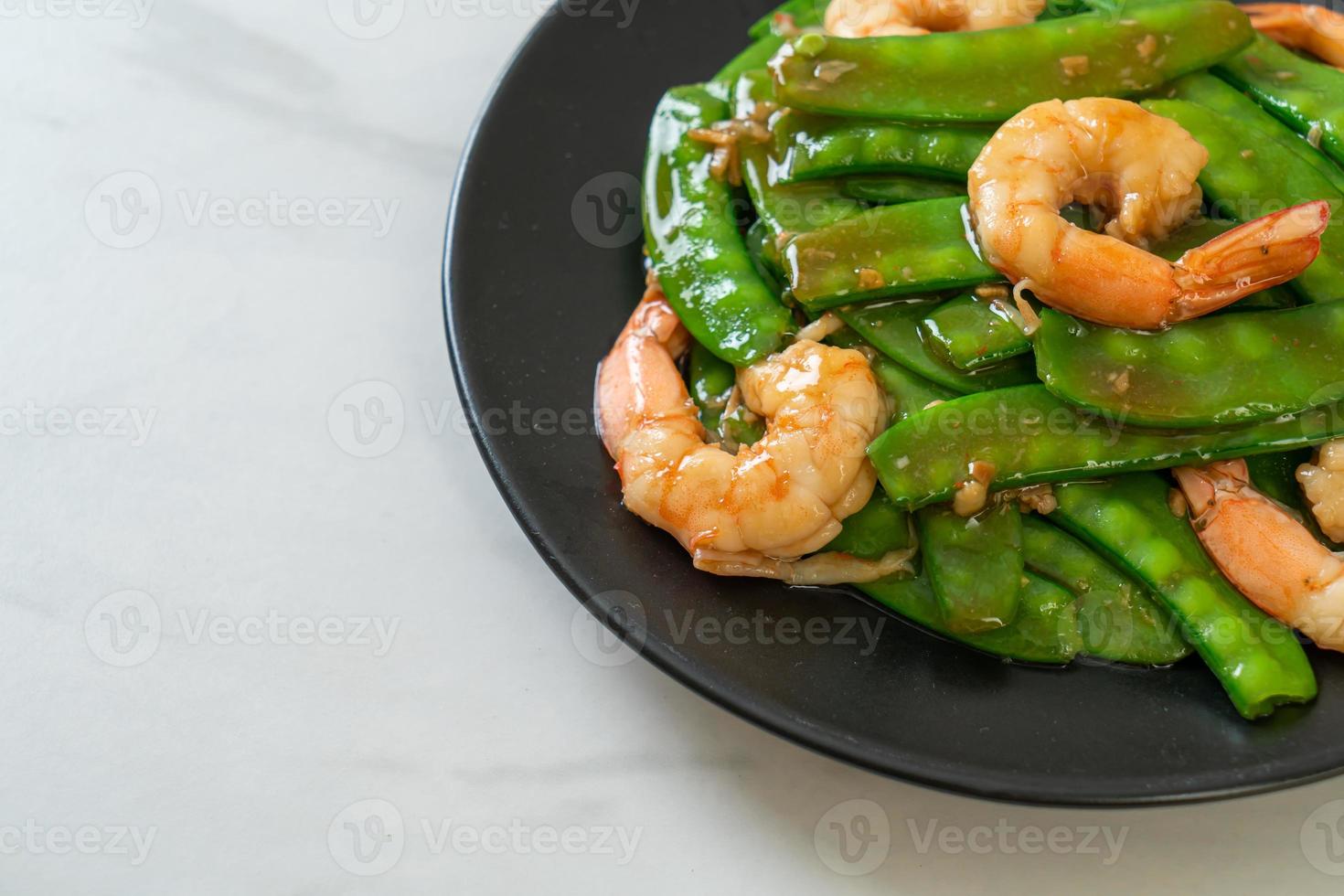 Stir-Fried Green Peas with Shrimp photo