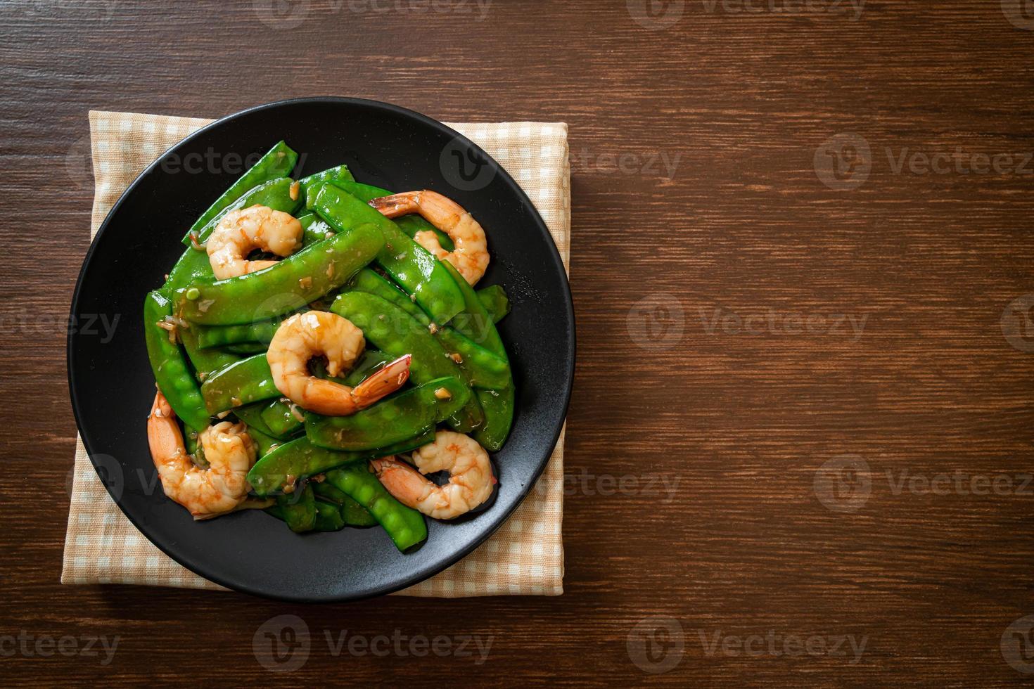 Stir-Fried Green Peas with Shrimp photo