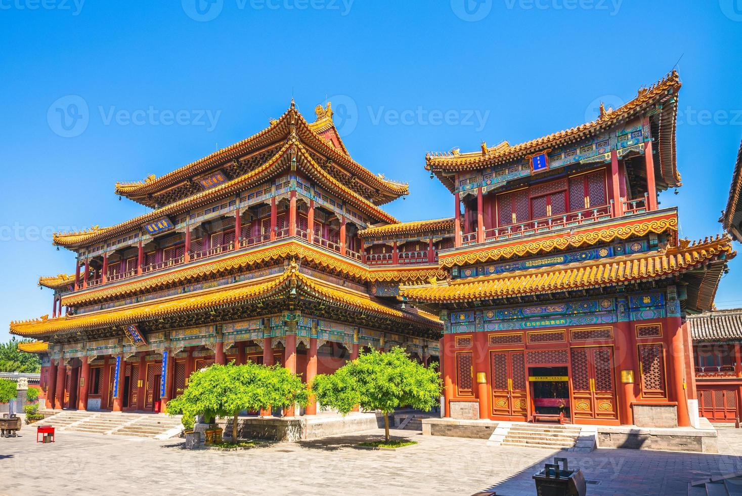 Templo de Yonghe, o lamasterio de Yonghe, en Beijing, China foto
