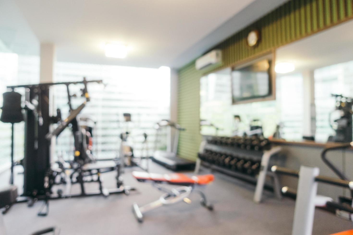 Equipo de fitness en el gimnasio foto