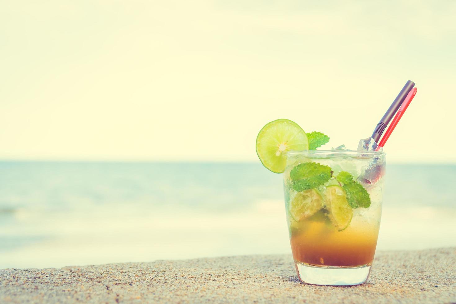 Ice drinking mojito glass photo