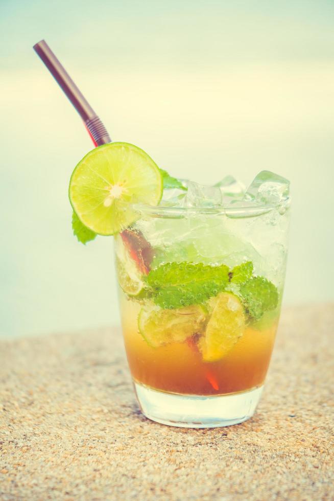 Ice drinking mojito glass photo