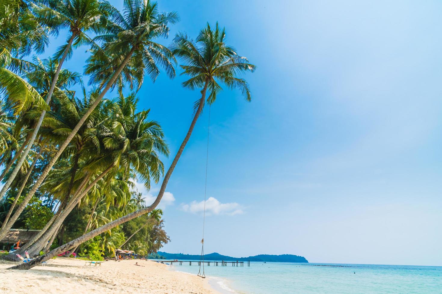 Beautiful tropical beach and sea photo