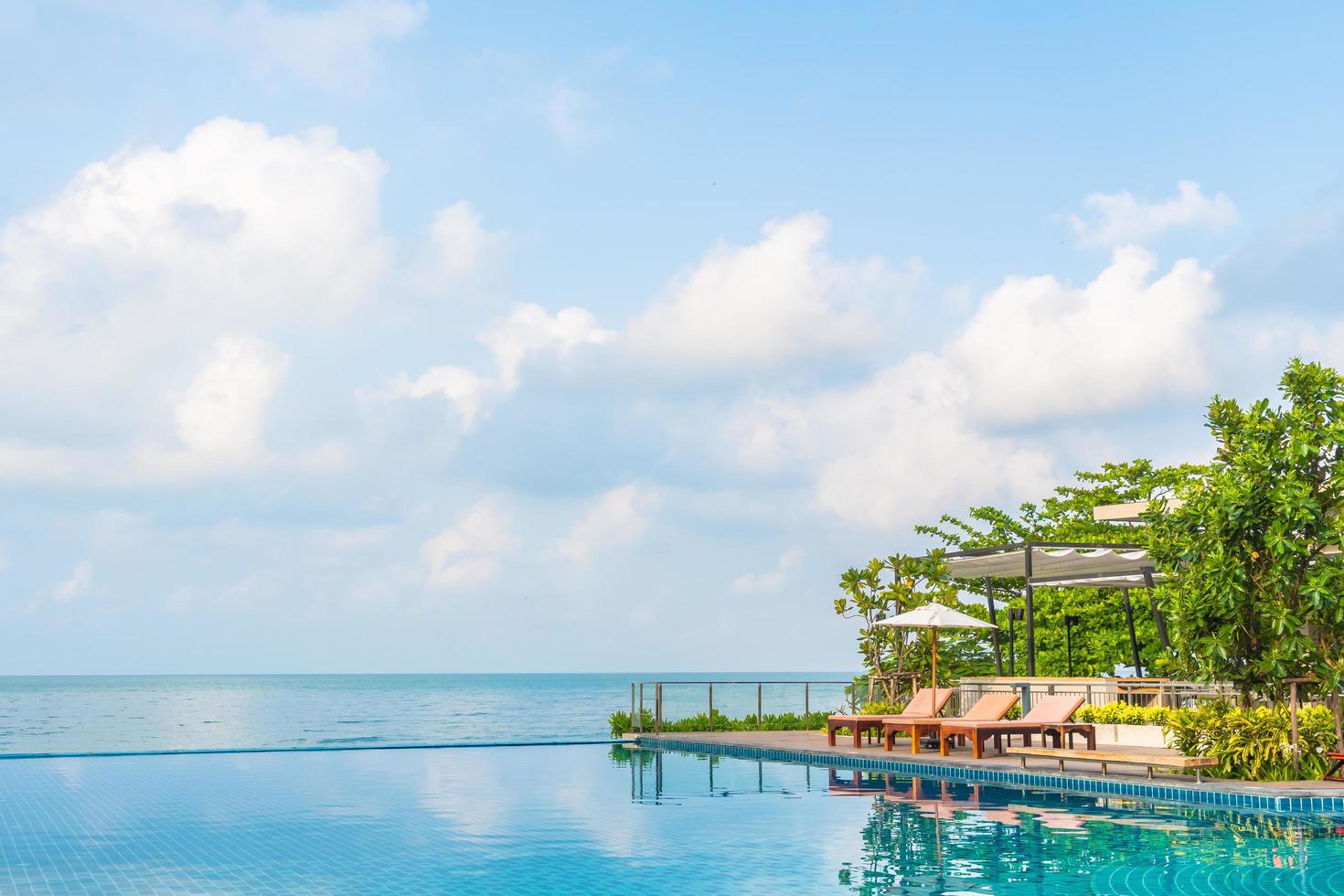 Outdoor swimming pool photo