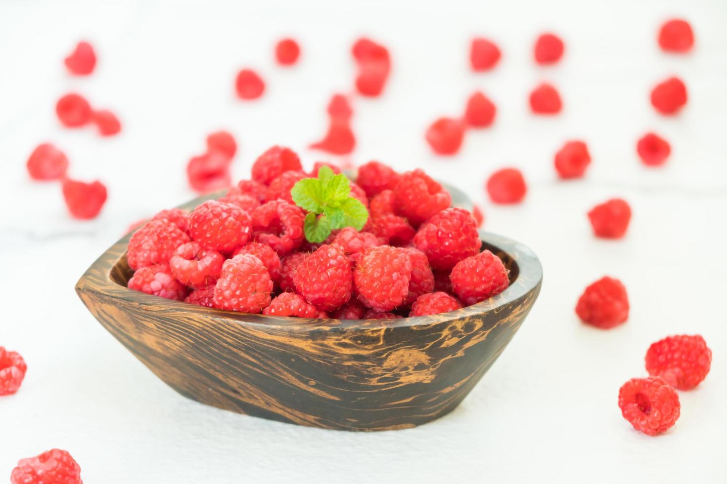 Red rasberries fruit photo