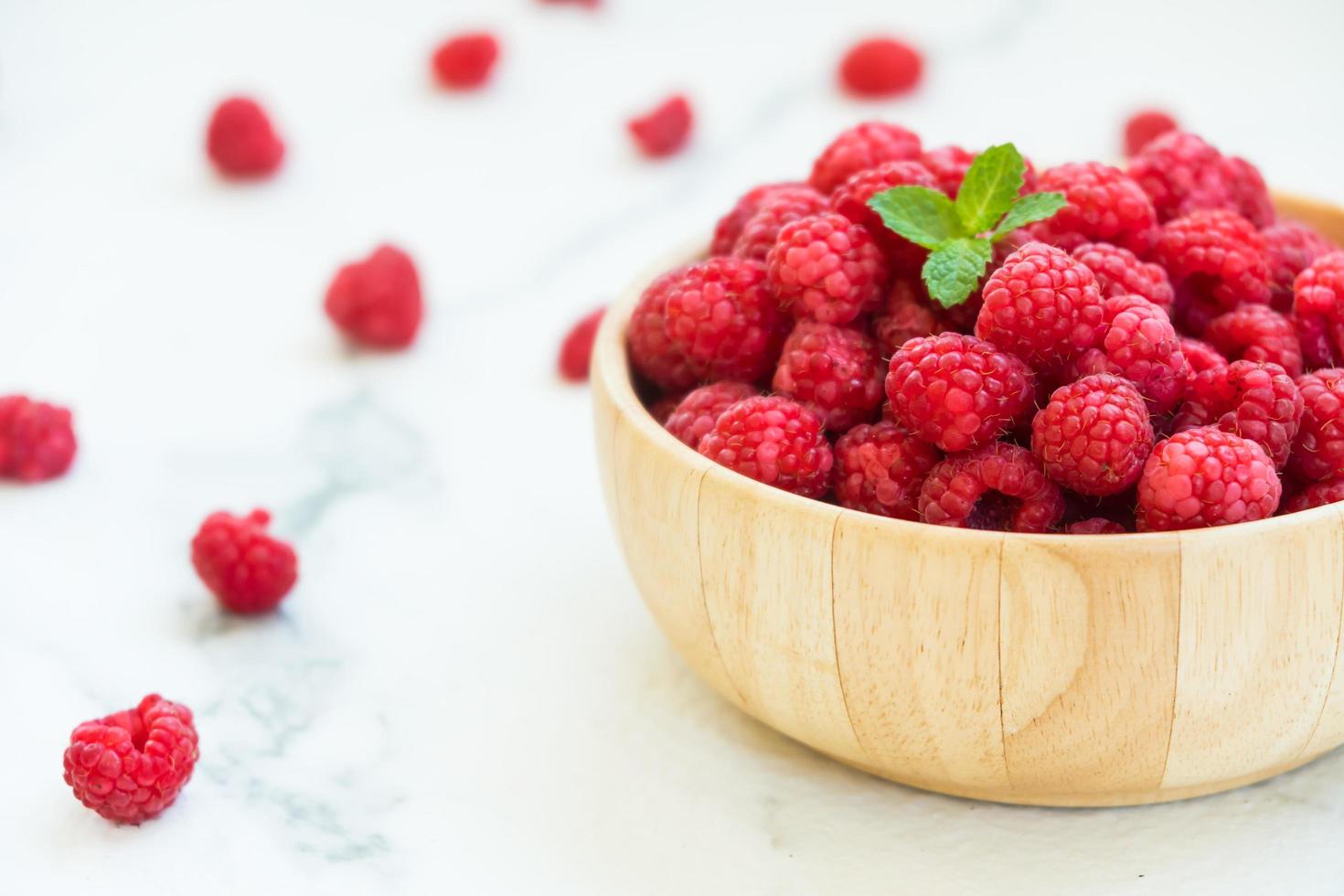 Red raspberries fruit photo