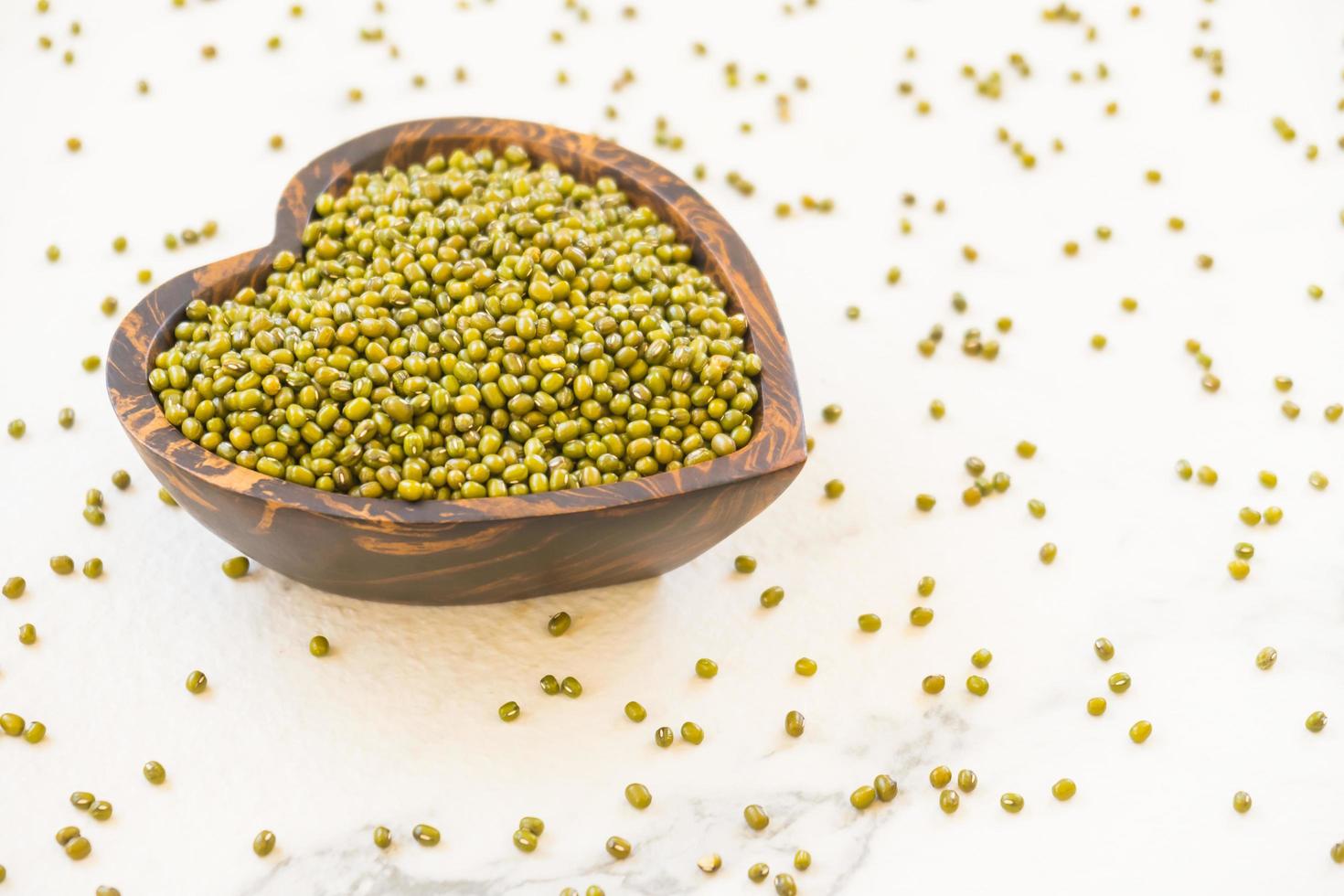 Green mung beans photo