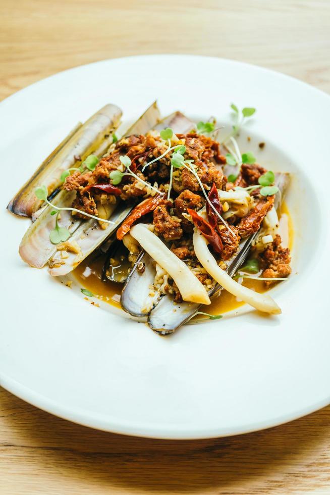 Fried spicy razor clams photo