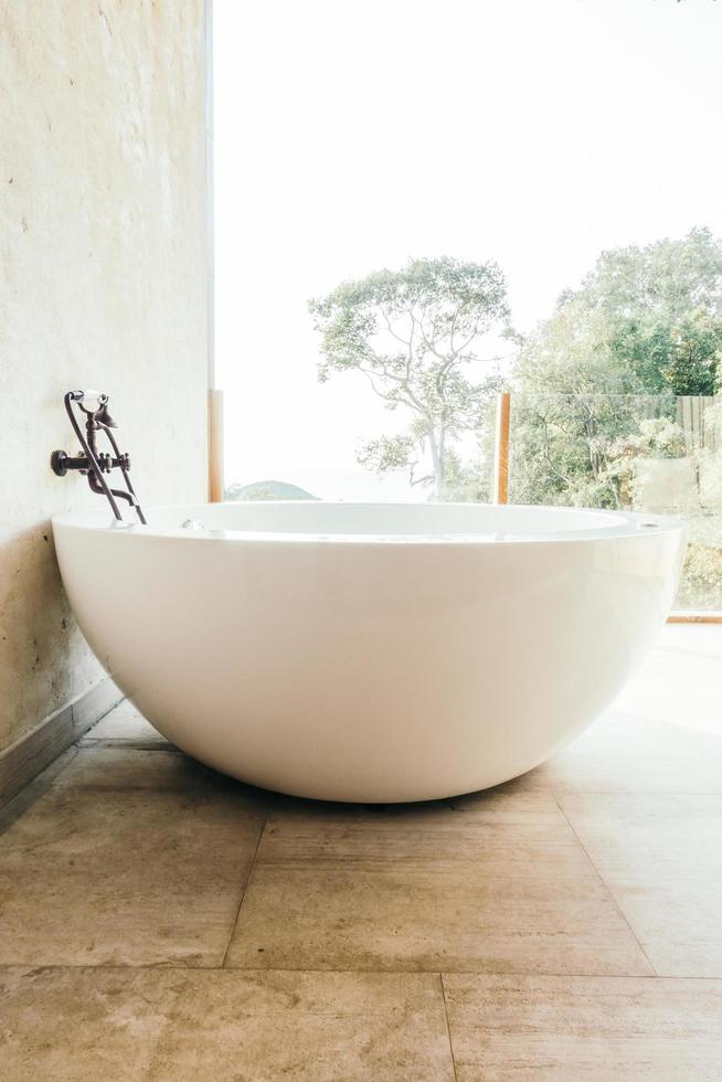 Bathtub decoration interior photo