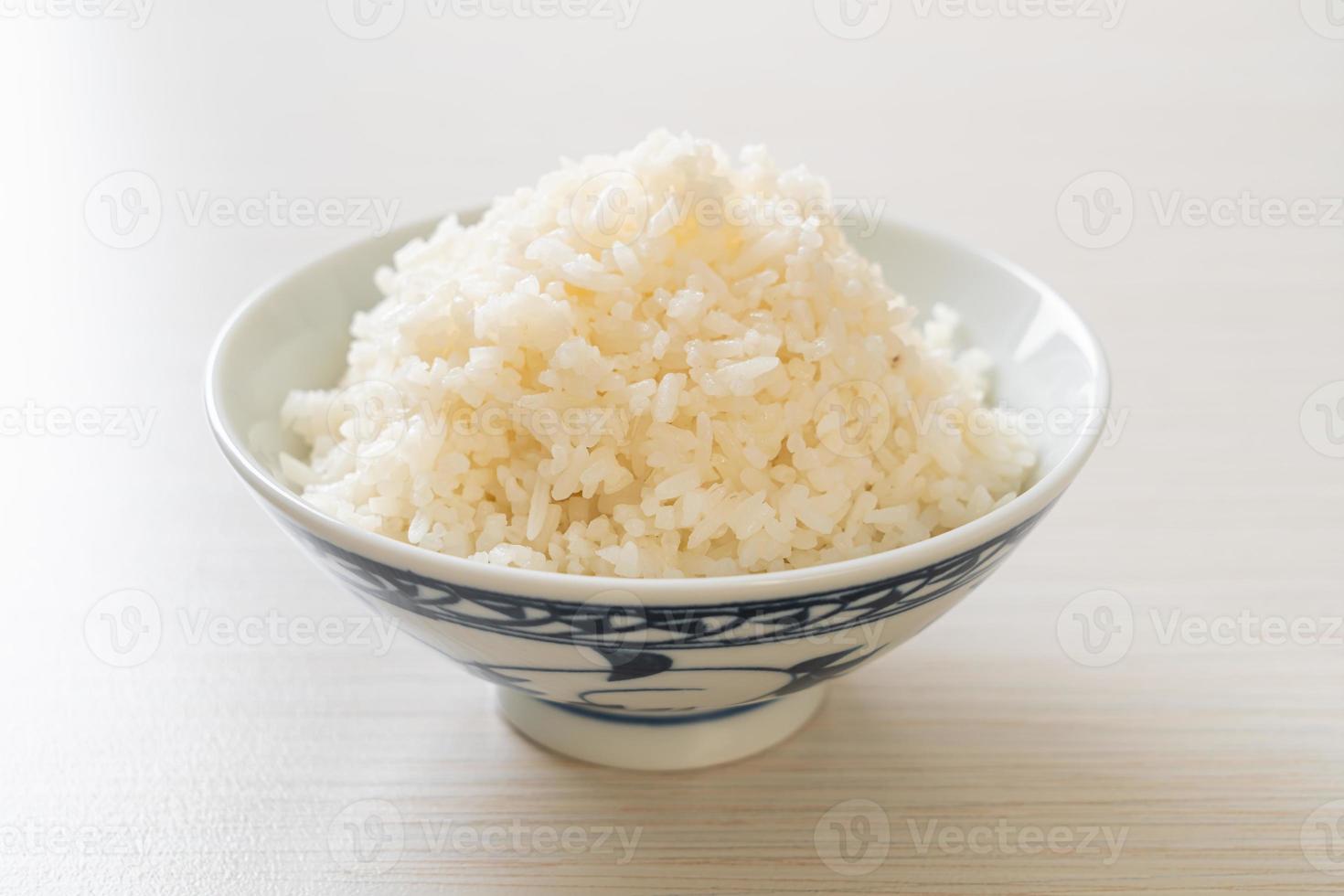 Cooked Thai jasmine white rice bowl photo