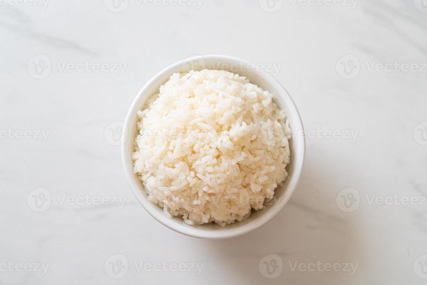 Cooked Thai jasmine white rice bowl photo
