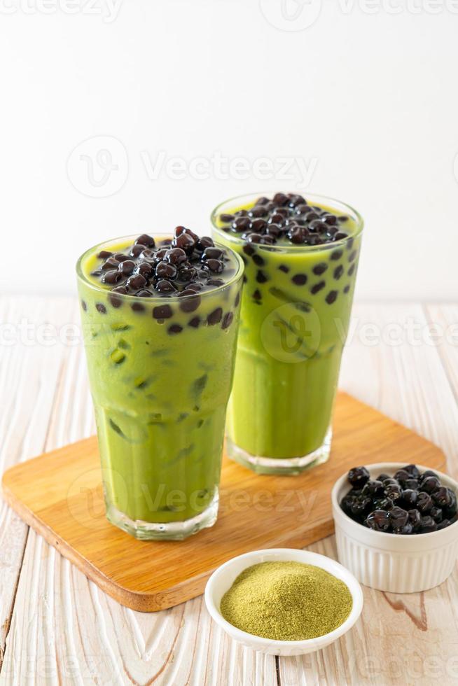 Matcha green tea latte with bubble photo