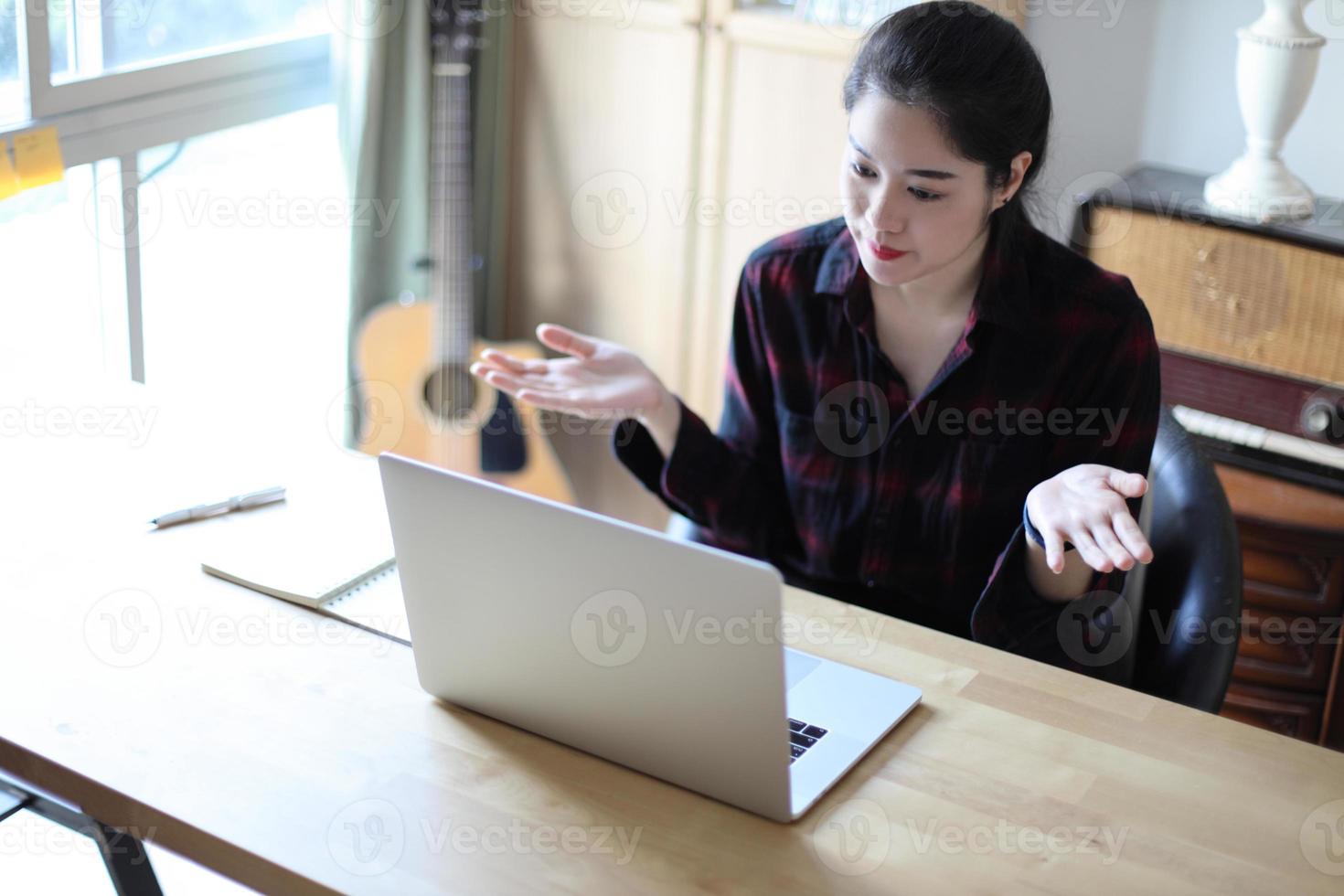 trabajar desde casa foto