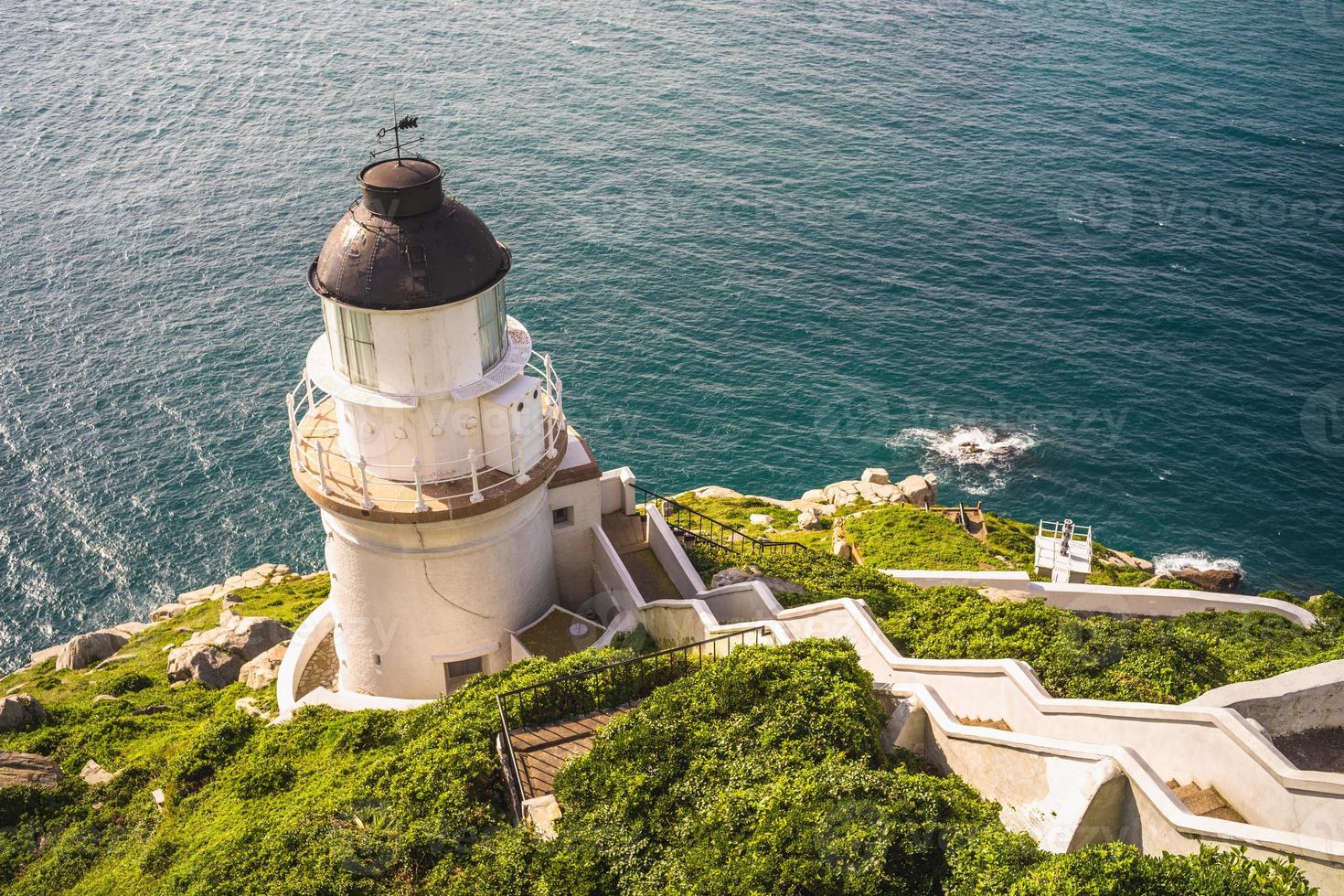 el faro de dongyong, en el municipio de dongyin, matsu, taiwán foto