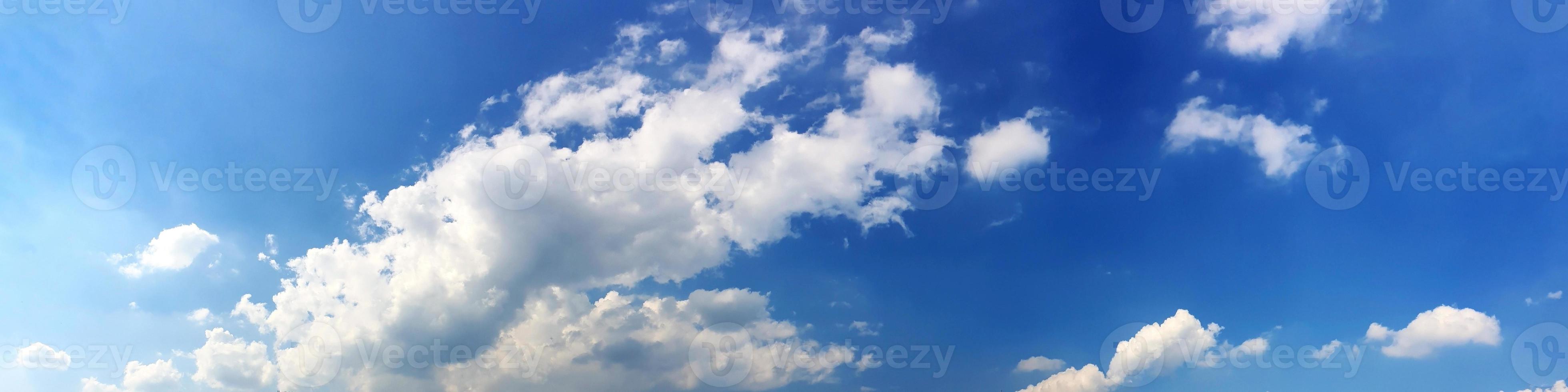 Panorama sky with beautiful cloud on a sunny day. photo