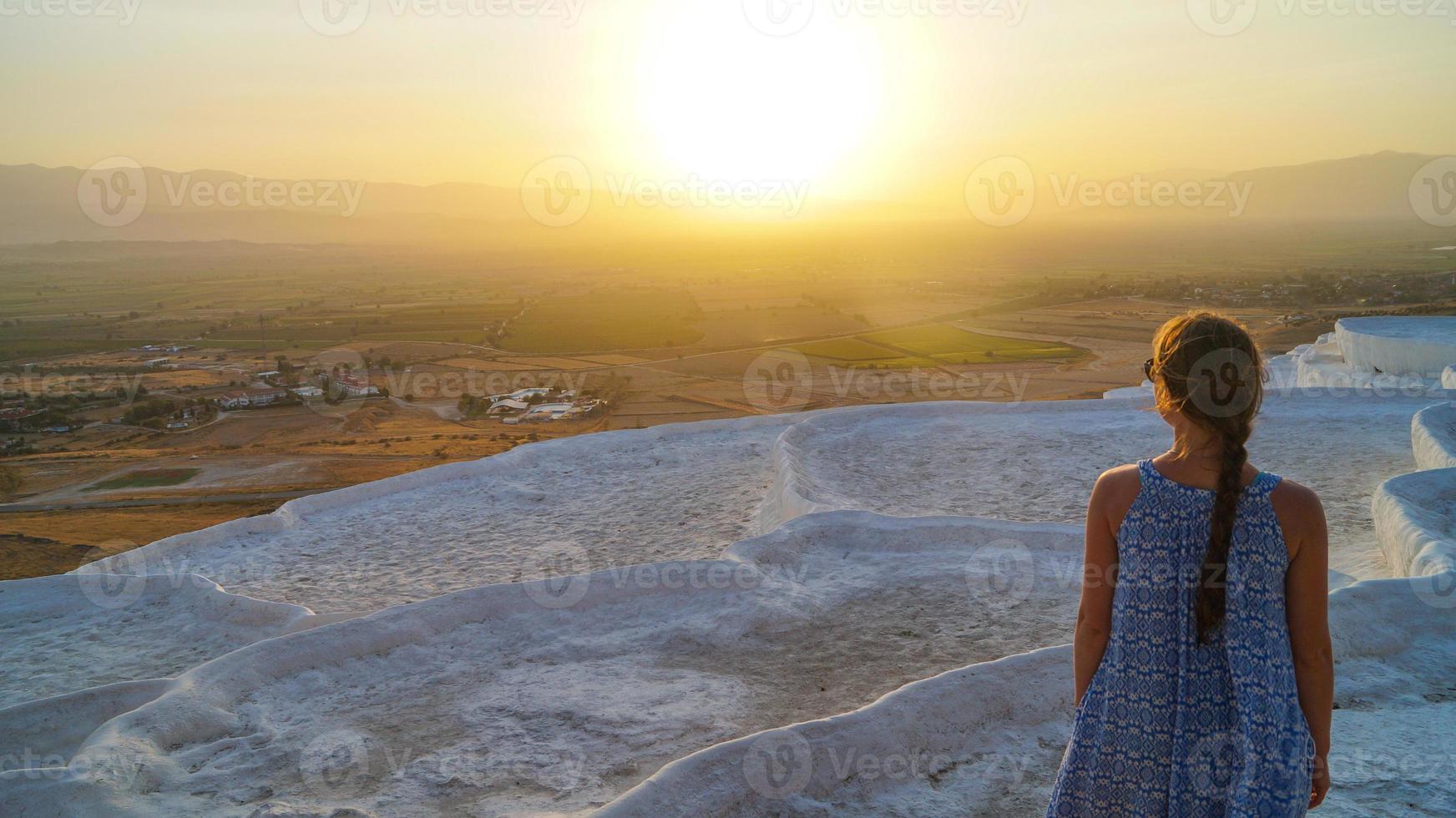 puesta de sol en pamukkale foto