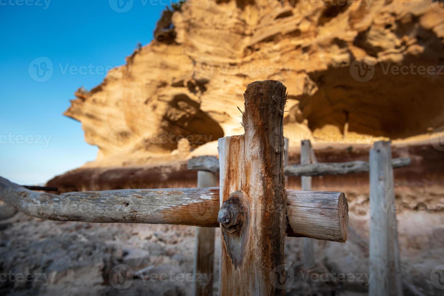 Hermosa cala d en baster en la isla de formentera en las islas baleares en españa foto