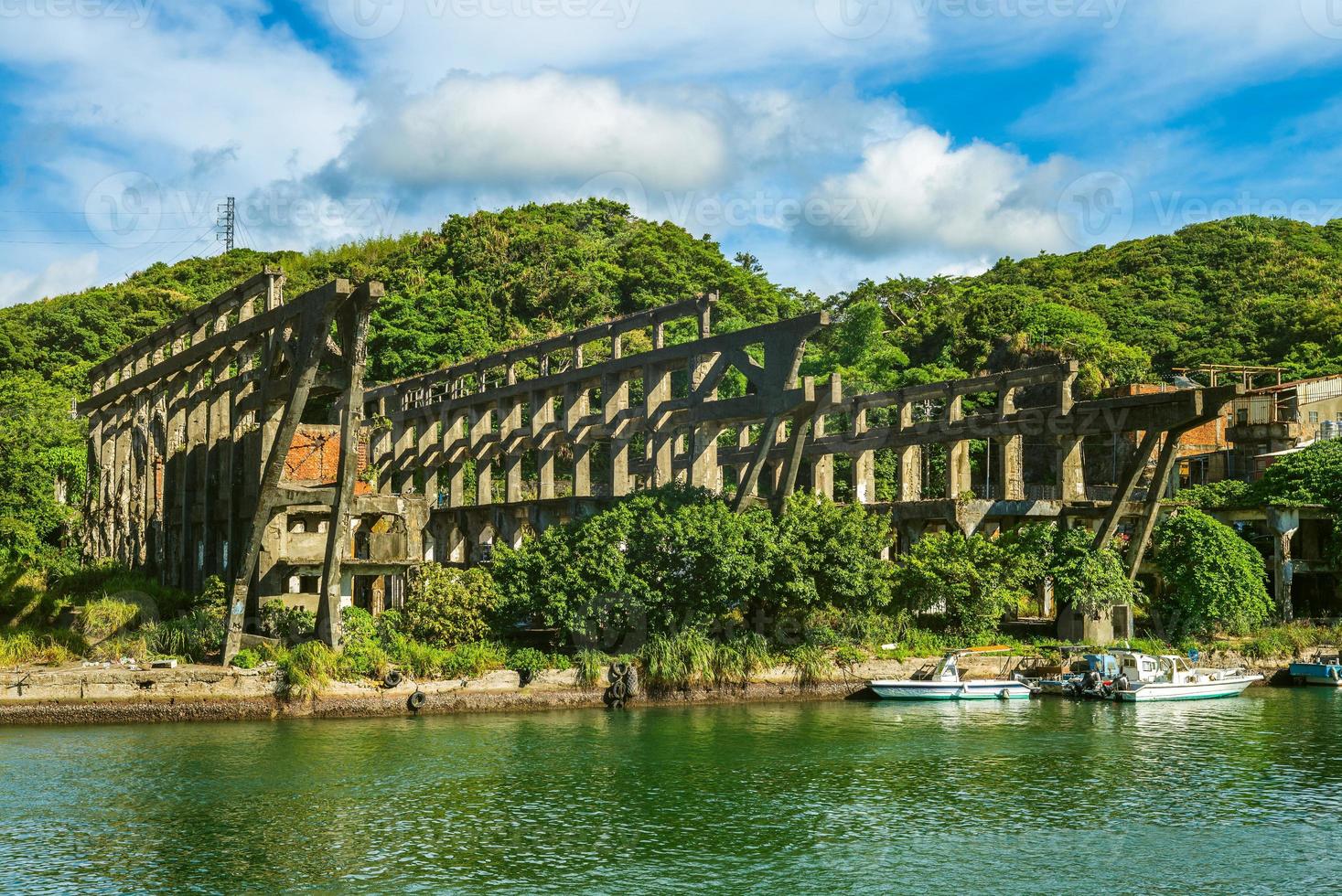 Las ruinas del astillero agena en Keelung, Taiwán foto