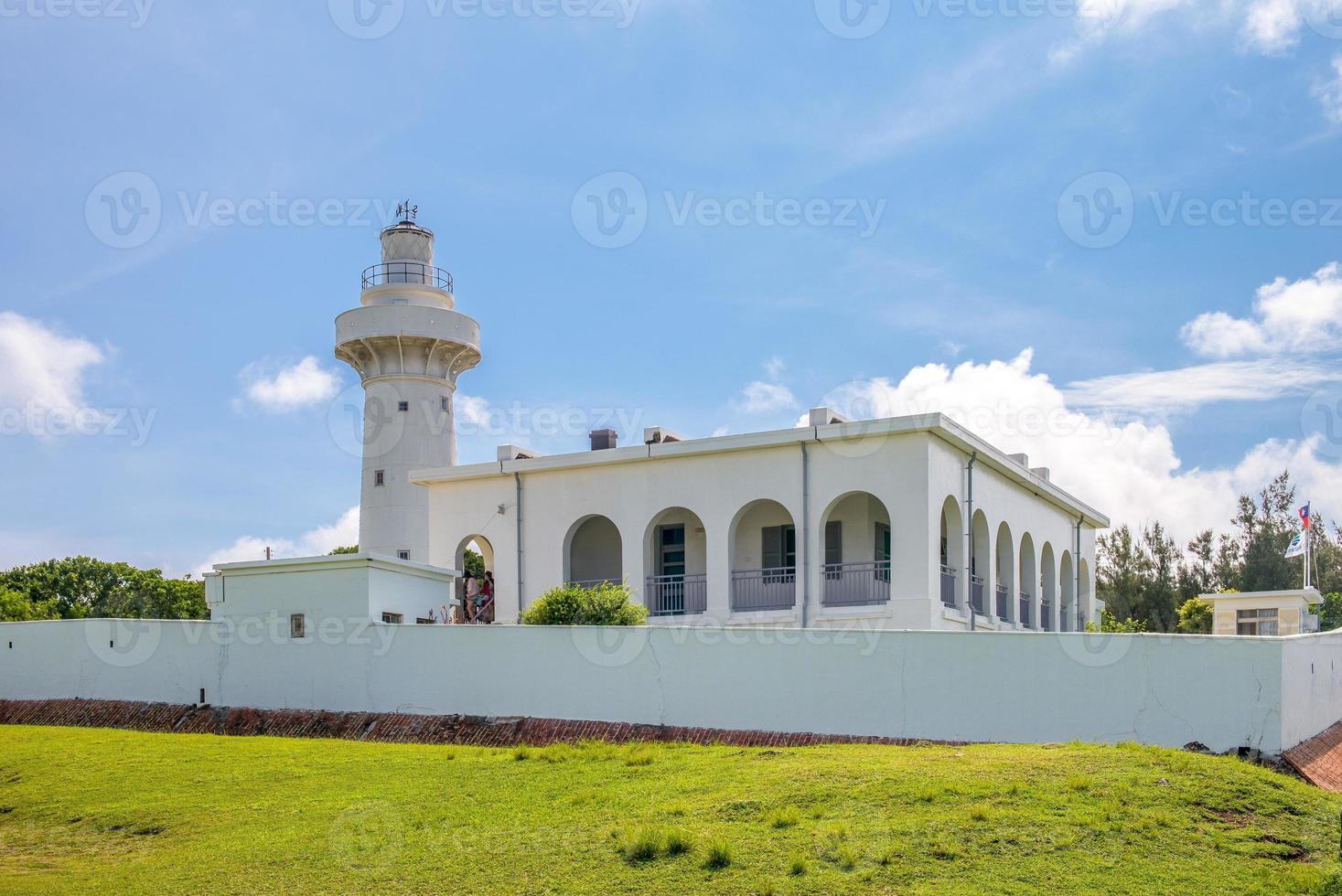 Eluanbi lighthouse at Kenting, Pingtung, Taiwan photo