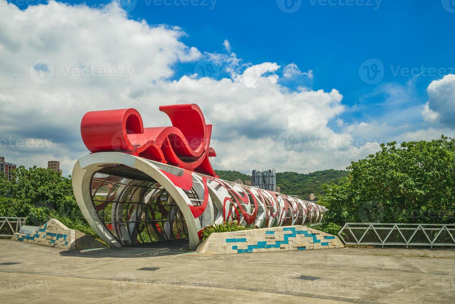 Puente sanying longyao entre sanxia y yingge en la ciudad de New Taipei, Taiwán foto