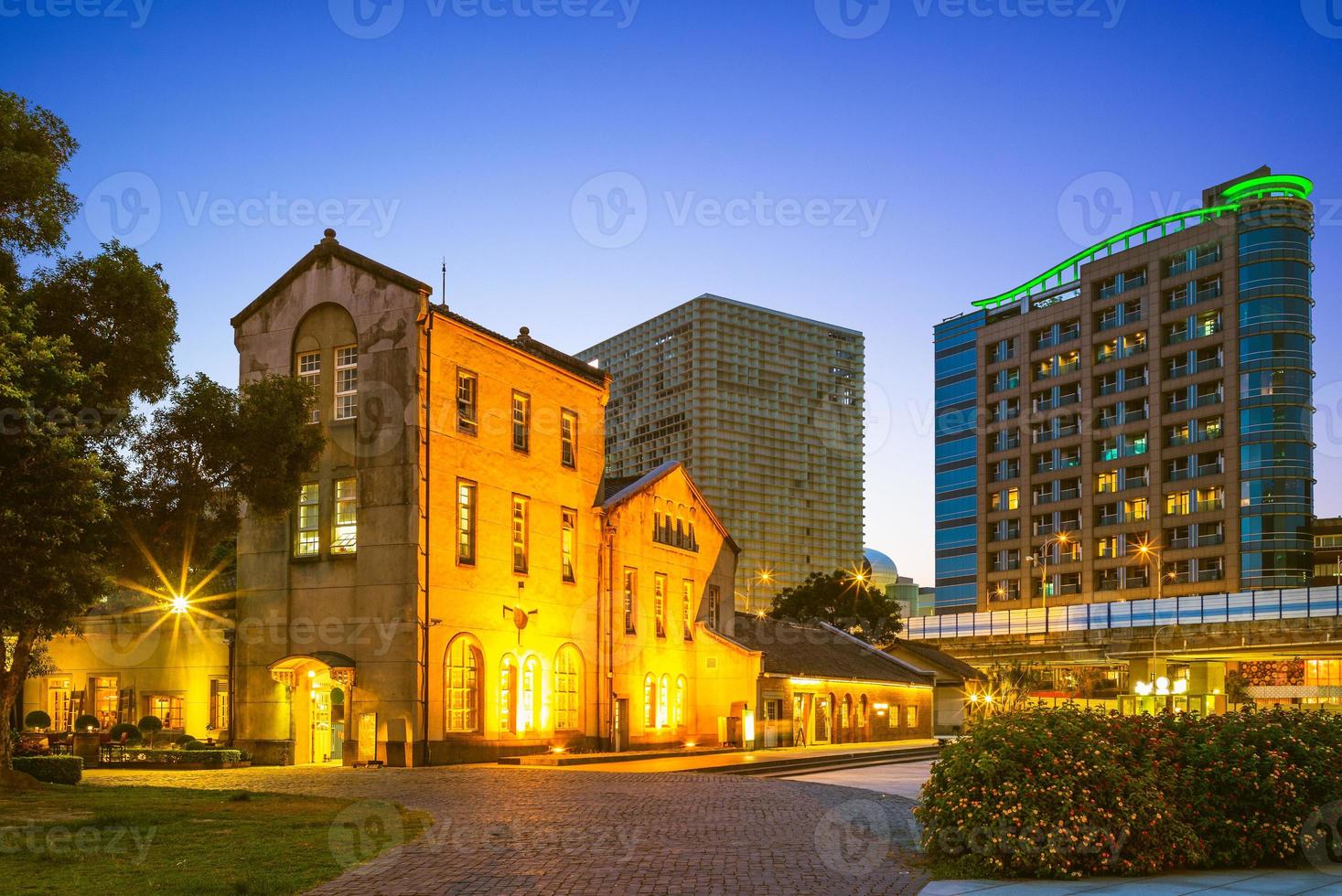 Night view of Huashan 1914 Creative Park in Taipei, Taiwan photo