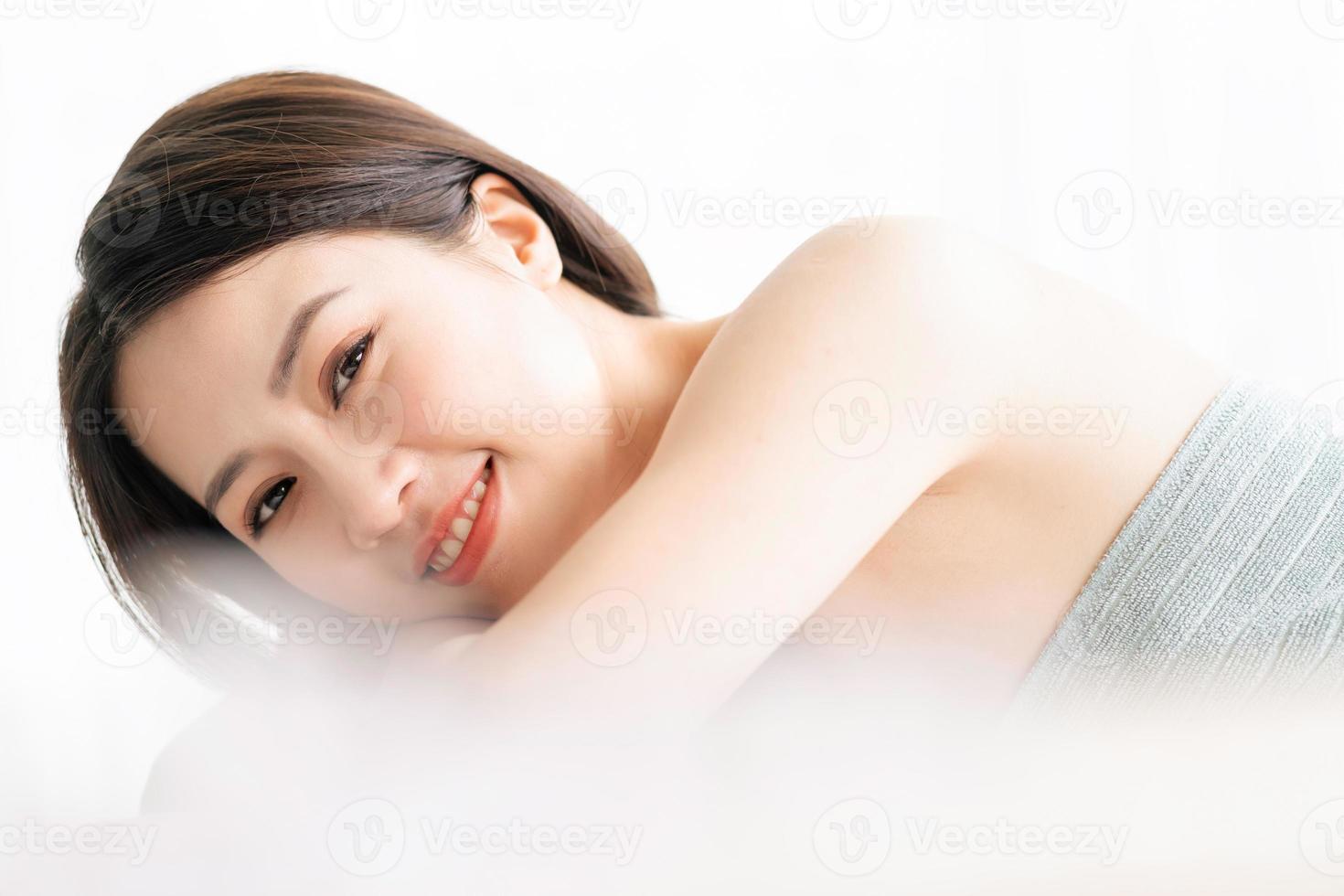 Asian woman going to beauty, skin care in spa photo