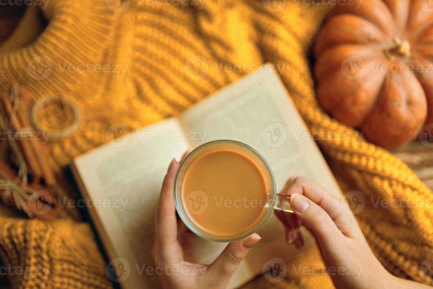 Delicious autumn coffee. photo