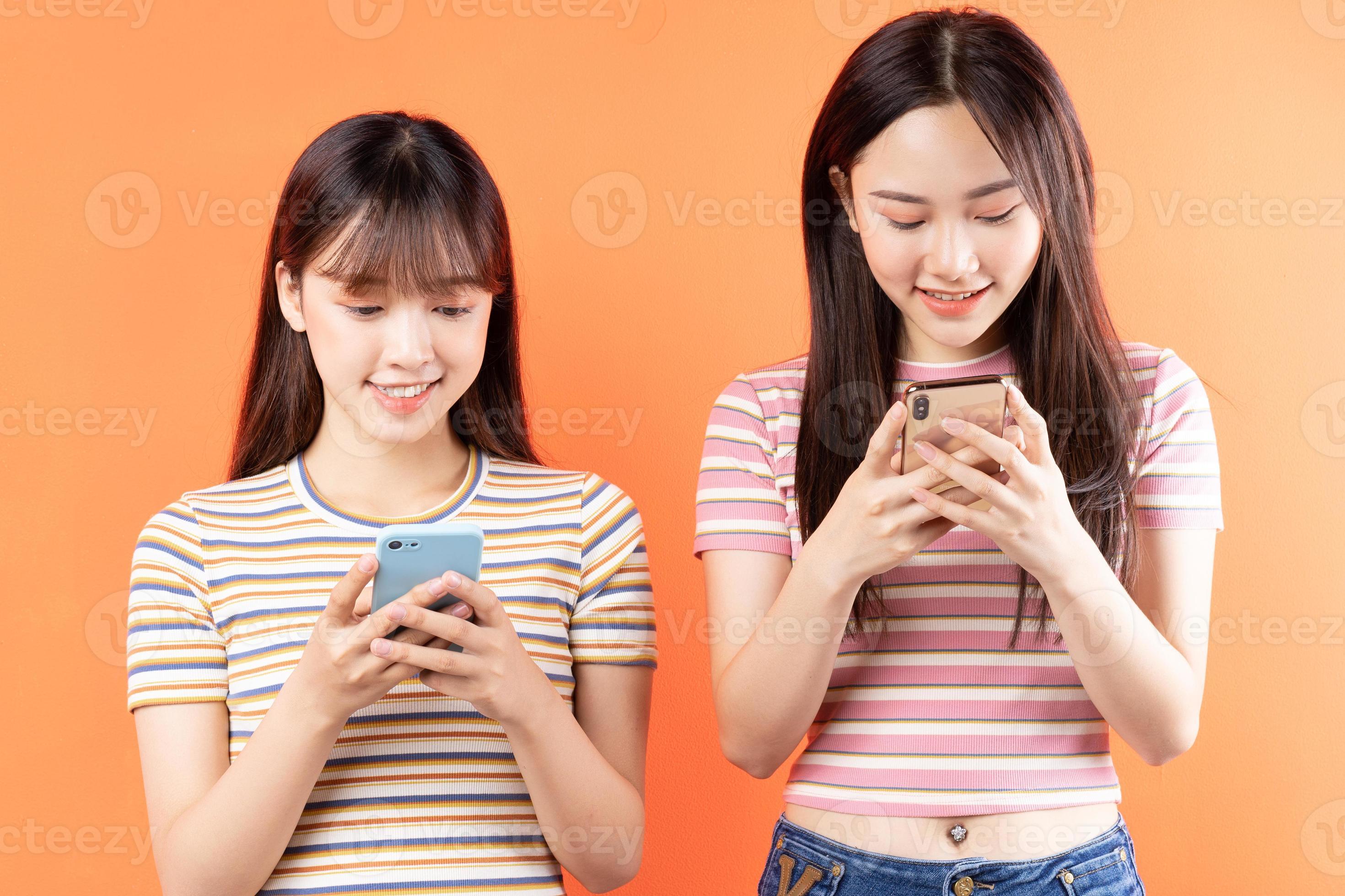 Young Asian Girls Pictures