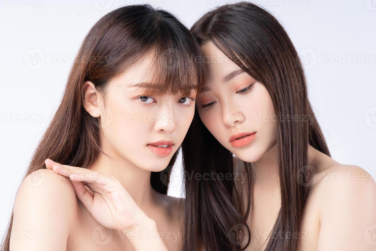 Young Asian Girls Pictures