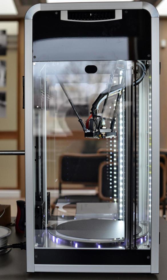 3D printer waiting for a new task photo